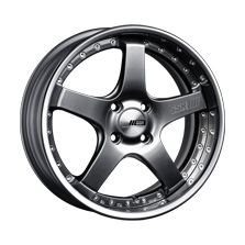 ホイールのトータルメーカー SSR｜純正にはできないホイールをカタチに